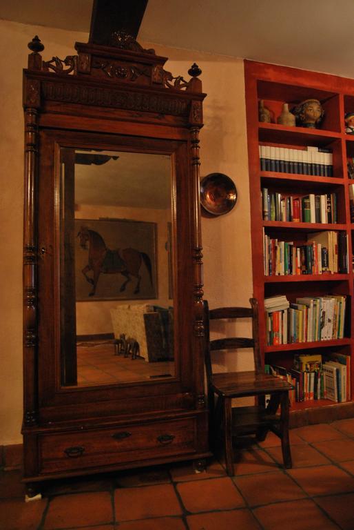 アティエンサ La Casa De San Gilゲストハウス エクステリア 写真
