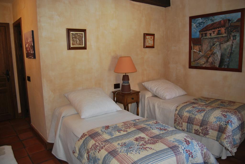 アティエンサ La Casa De San Gilゲストハウス 部屋 写真